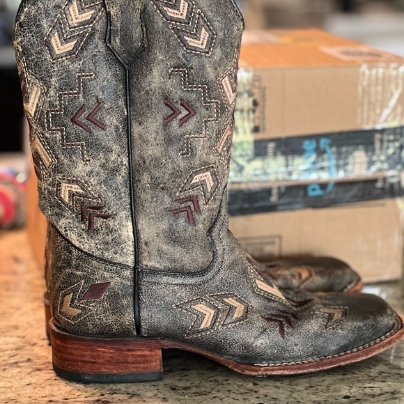 Circle G Corral Square toe cowboy/cowgirl boots Lt black/gray brown 8 - Picture 12 of 14